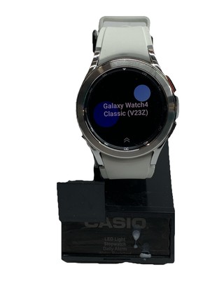 Samsung Galaxy Watch 4 Classic 42mm Smartwatch Bluetooth Silver R880 Small/Med
