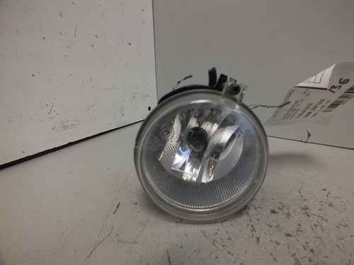 10 2010 CHRYSLER TOWN AND COUNTRY DRIVER LEFT FOG LIGHT LAMP #136 - 第 1/10 張圖片