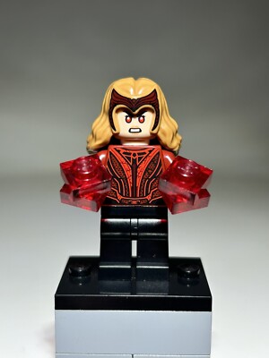 LEGO Scarlet Witch Minifigure 76218 Marvel Sanctum Sanctorum Wanda Maximoff NEW