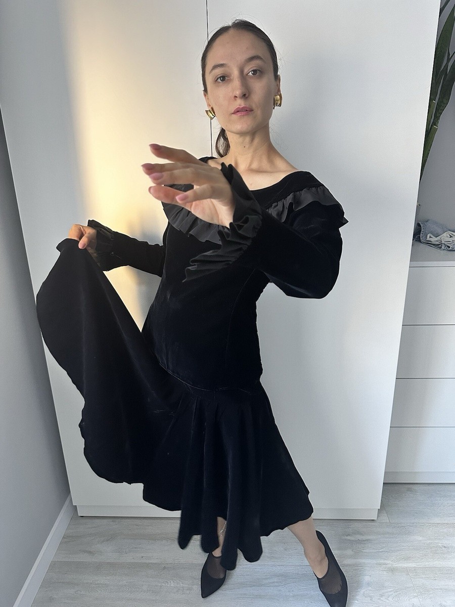 black suit womens dress set Yves Saint Laurent Women’s Velvet Top Skirt Size 40 category:Bestselling Styles 90s culture will never Size:L: 100 x 80cm 40% polyester and 5%