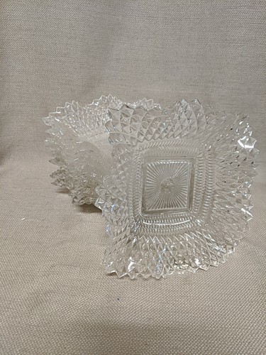9 Vintage Diamond Point Klar Indiana Glas Rüschen Rand Schmuck/Süßigkeiten Schalen - Bild 1 von 3