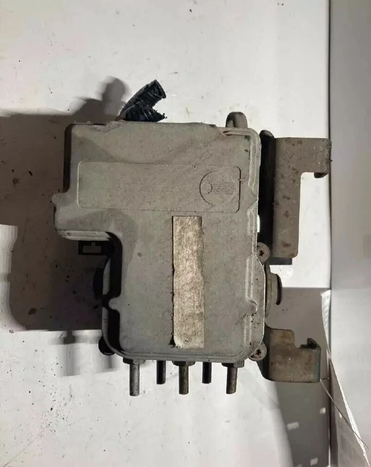 Chevy Truck Avalanche 1500 2002 ABS conjunto de bomba de freno antibloqueo sin tracción Foto 4 de 4