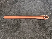 Nordstrom 25B168 SN3 26-inch Overall Length Valve Wrench