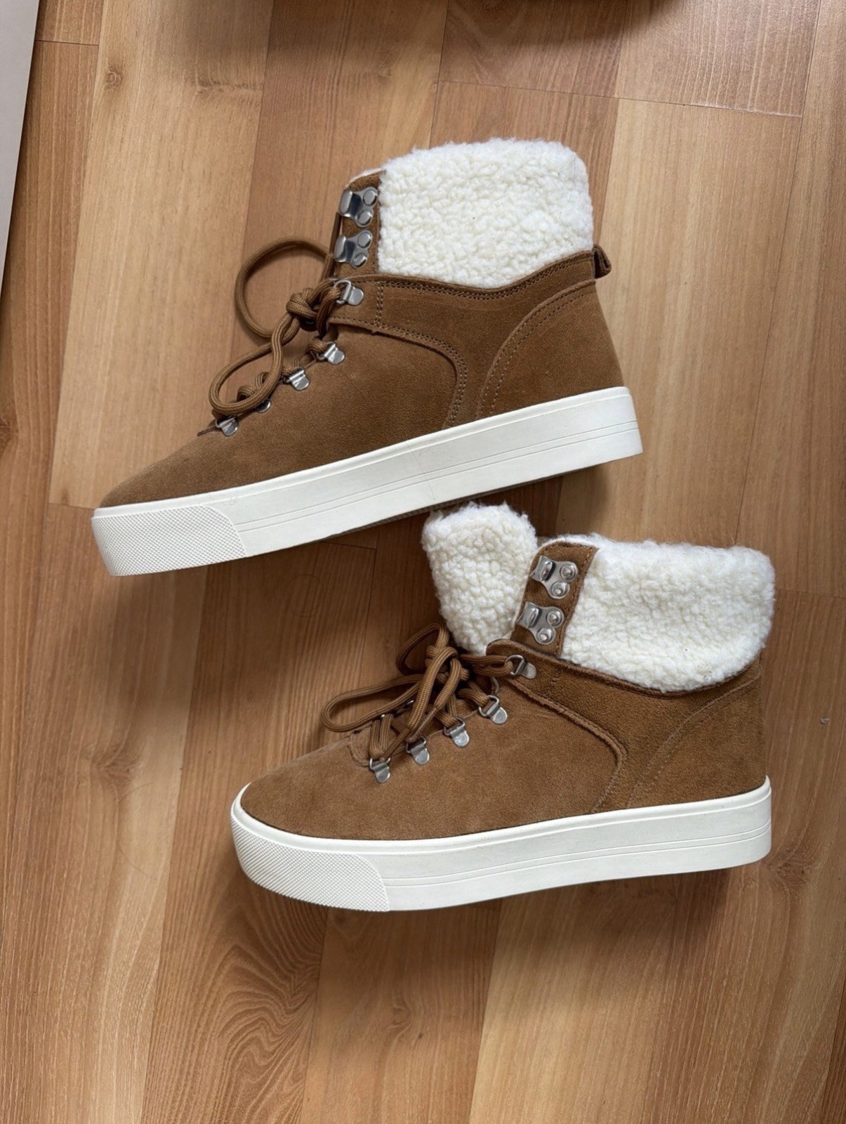 New Marc Fisher Suede Leather Boots Sherpa Lined Brand New Women’s Size 8