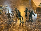 MARX PLAYSET LOT OF 4 DIME STORE 60mm SPACEMEN METALLIC & GREEN