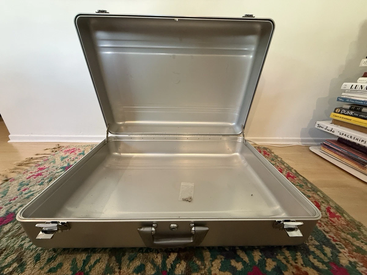 Zero Halliburton Aluminum 19