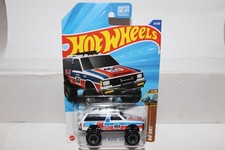 Hot Wheels Chevy Blazer 4x4 Hw Dirt
