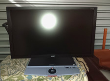 Optelec ClearView Plus 24 HD vision assist magnifying