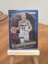 2025 WNBA Panini Prizm BLUE VELOCITY #124 Courtney Vandersloot Chicago Sky