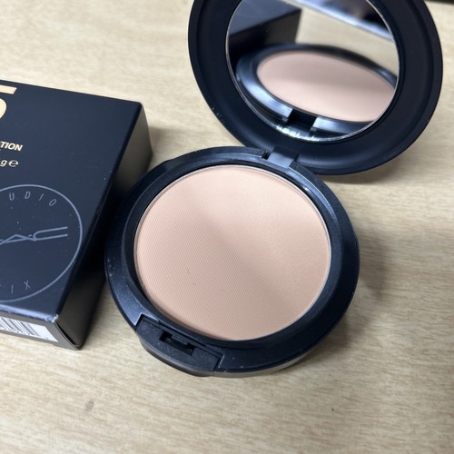 MAC C5 Studio Fix Powder Plus Foundation Original Formula - Picture 2 of 5