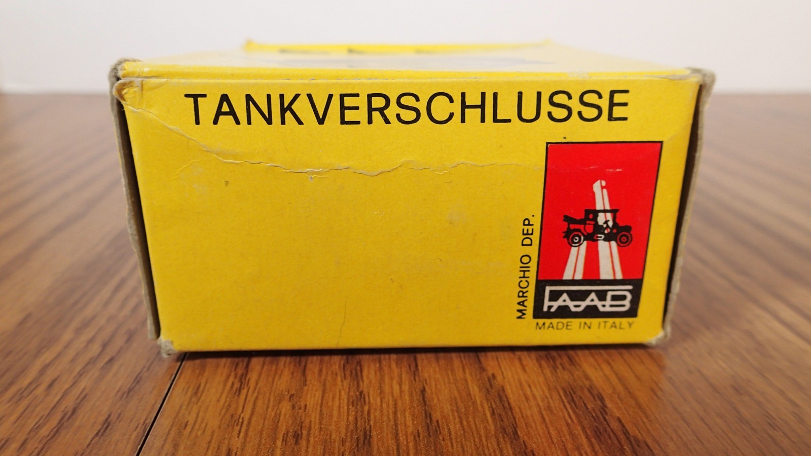 FAAB Bologna Vintage Locking Gas Cap Lamborghini Lancia Fiat Keys B542 B513