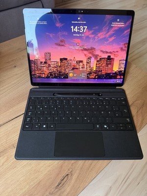 Microsoft Surface Pro 11 XElite 13 Zoll Snapdragon X Elite 16GB RAM 512GB