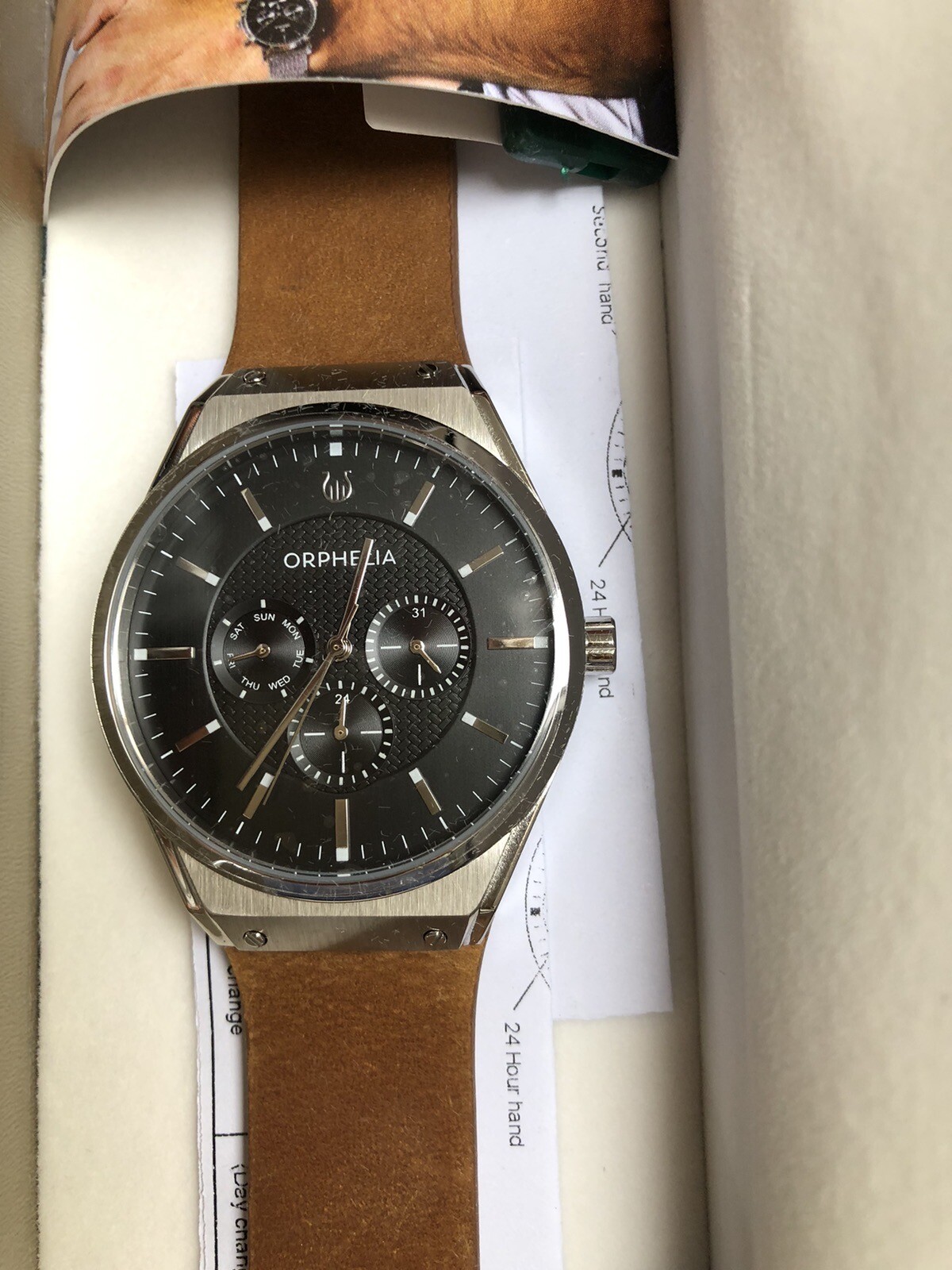 Montre homme Orphelia OR71906 Saffiano noire pour vos rendez-vous d'affaires
