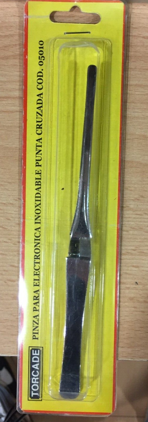 Pinza metálica cruzada TROCADE