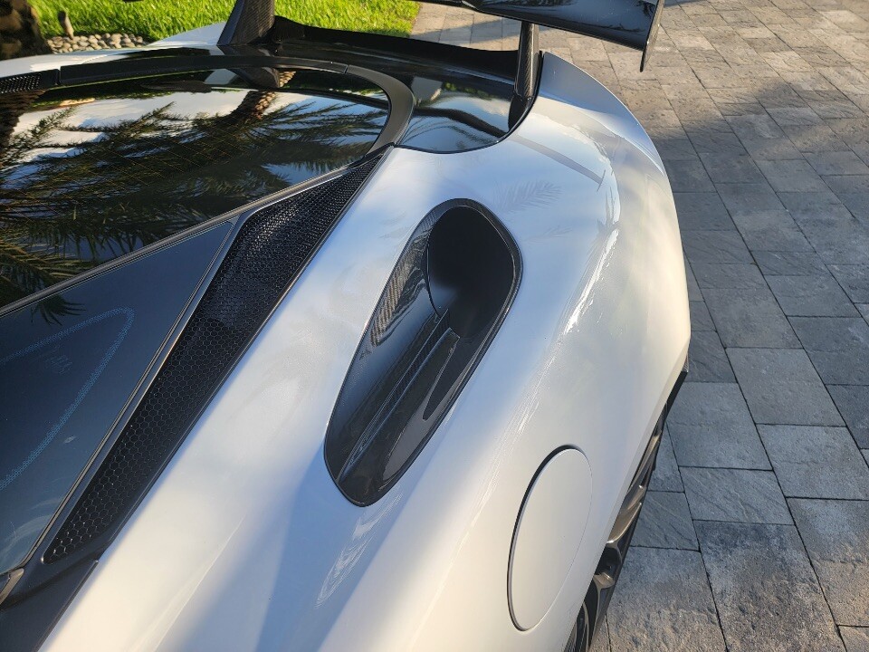 Mclaren GT carbon fiber fender air inlets 