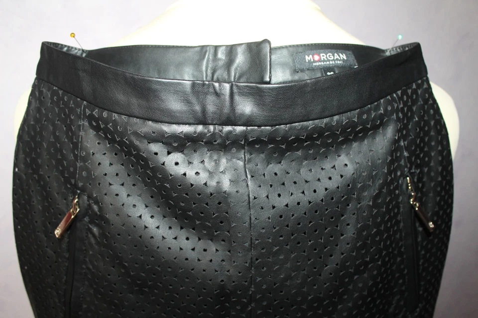 JUPE ASPECT CUIR FEMME °°° MORGAN °°° TAILLE 36 . PARFAIT ETAT - Photo 2/4