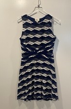 Beige by ECI White Blue Wavy Knit Dress Womens Size 10