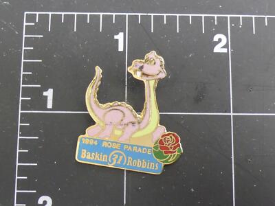 Rose Parade Rose Bowl  Baskin Robbins 31 Flavors Ice Cream Float pin  1994