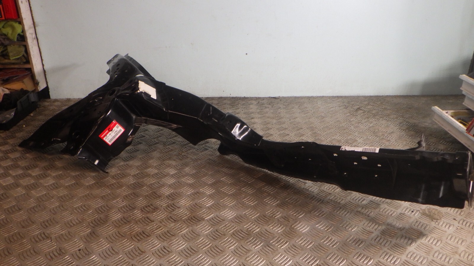 Honda HR-V chassis leg passenger 60910-3N0-E00ZZ 2021 on HRV