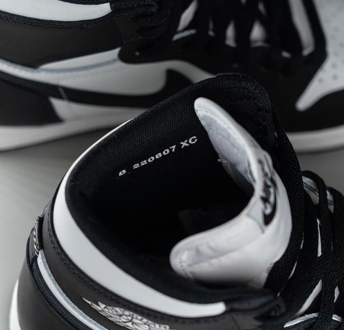 JORDAN 1 HIGH '85 JORDAN 1 HIGH '85