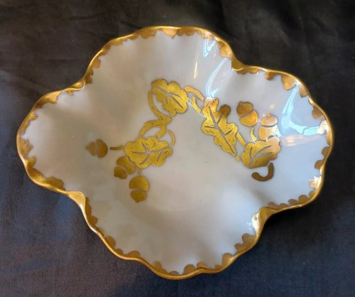 Vintage Soap Dish Trinket Dish White Gold  Mid-century Hollywood Regency 