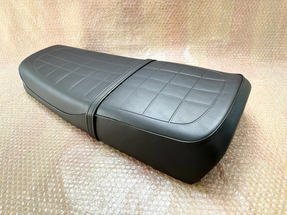 Asiento de motocicleta Suzuki GS750 1977-1979 B C E negro estilo clásico bandeja de metal. GS750 Foto 3 de 4