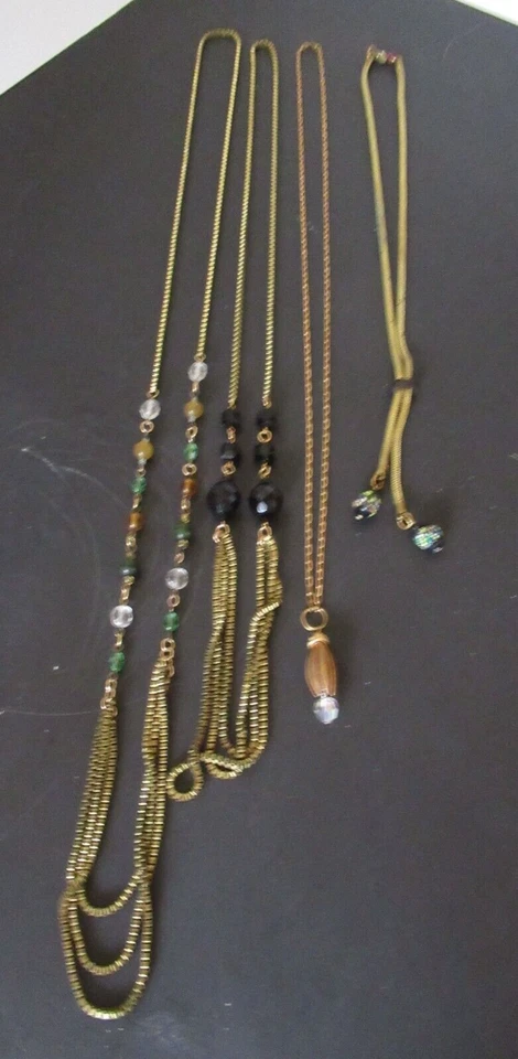 Lote vintage surtido caja latón y cadena serpiente cuadrada collares cuentas lote de 4 Foto 4 de 4