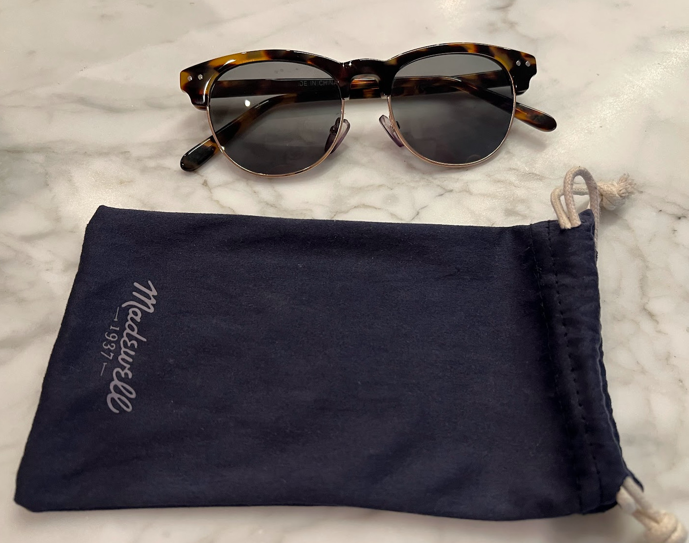 Madewell Women's Tortoise Shell Frames Sunglasses - image 2