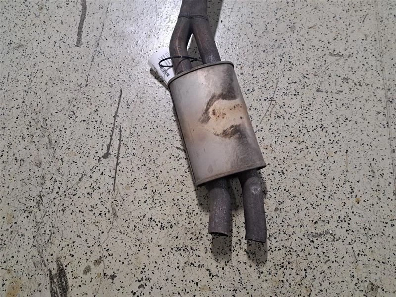 Silenciador de escape silenciador sistema de escape tubo trasero se adapta a BMW X5 2008 OEM Foto 2 de 4