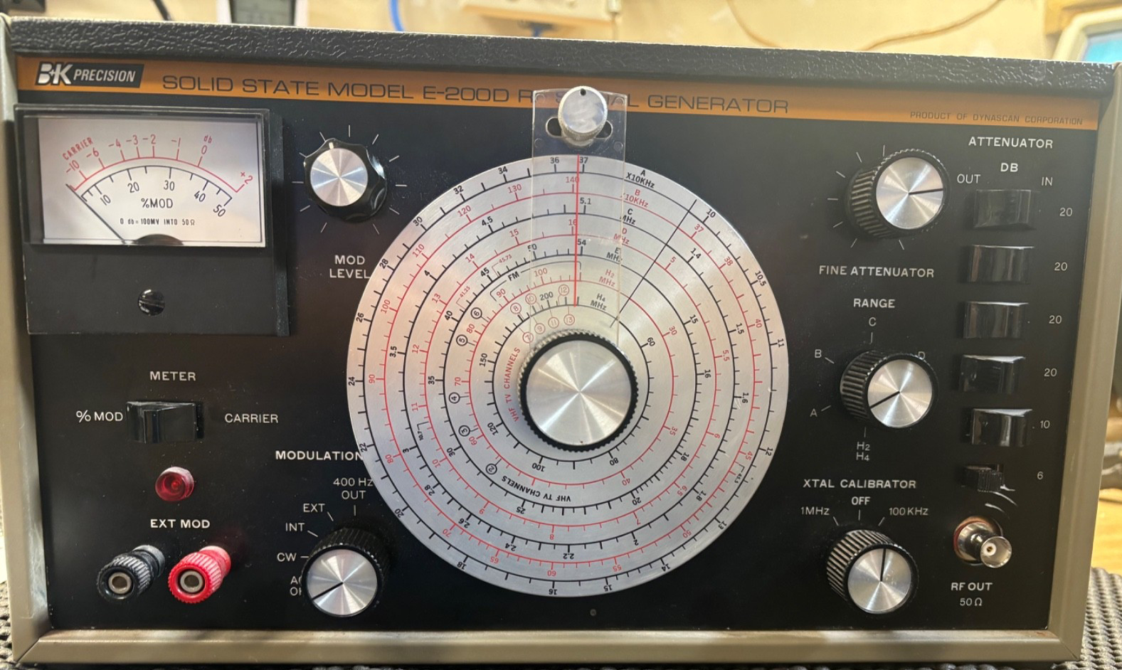 B&K Precision RF Signal Generator E-200D