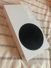 Microsoft Xbox Series S 512GB White Console U...