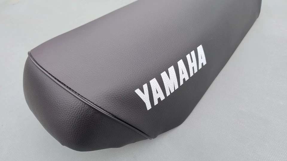 Housse de selle NOIRE pour YAMAHA 125 DTMX (Modèle 2A8 - 4J3) (produit neuf) - Photo 3/3