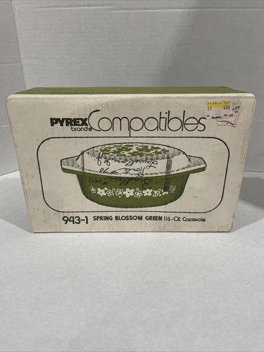 SEALED BOX VINTAGE Pyrex Spring Blossom 943 Green casserole dish 1 1/2 Qt