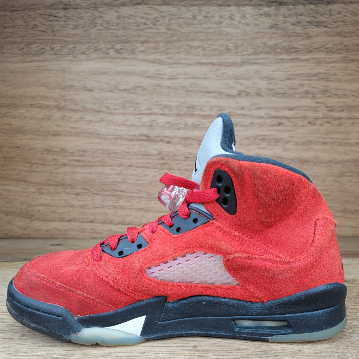 Jordan 5 Retro GS Raging Bull Red Black 440888-600 Lot Size