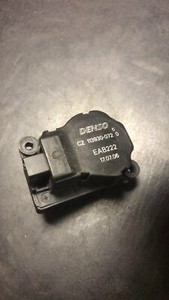 BMW 3 E90 Heizungsgebläse Klappenmotor 113930-072