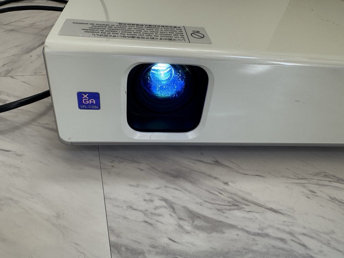 SONY VPL-CX86 Data Projector 3000 Lumens HD 1080i Made In