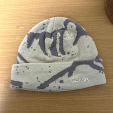 Arcteryx Grotto Toque Beige Merino Wool Knit Winter Ski Beanie Unisex NWT