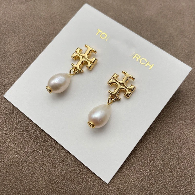 Новый! Серьги с золотым логотипом Tory Peral & TB с чехлом для ювелирных изделий размер: 2,7*1,1 см - Изображение 2 из 2