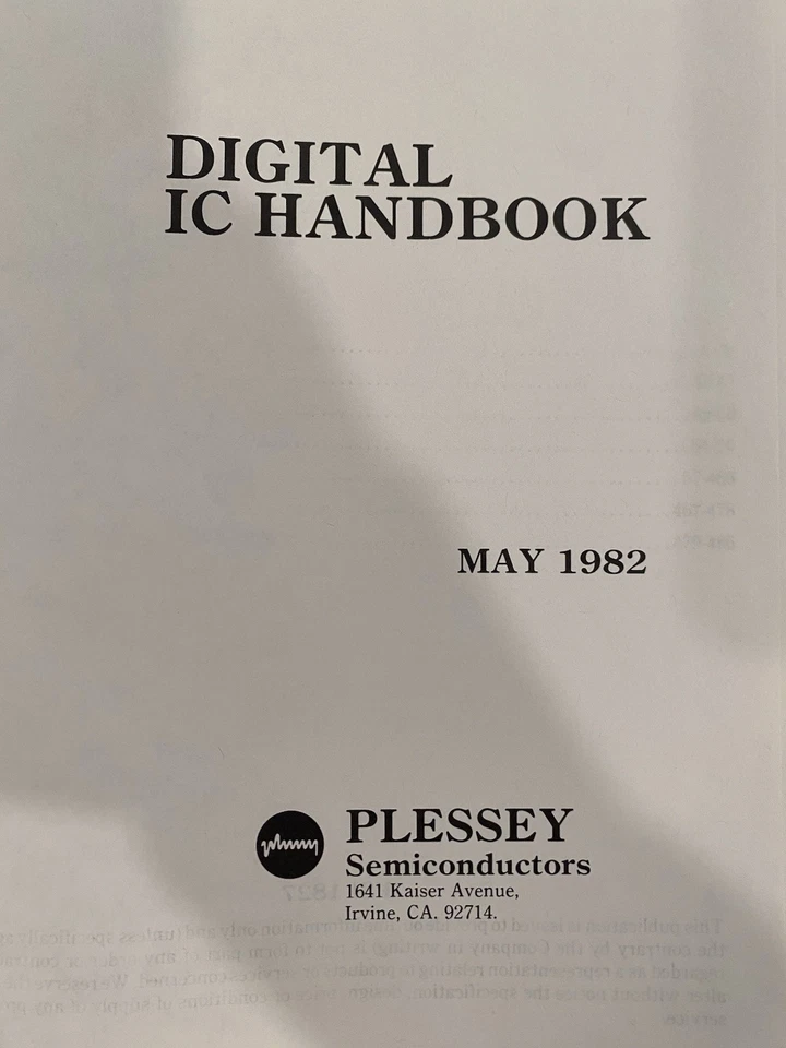 Manual digital iC Plessey Semiconductors mayo 1982 tapa blanda Foto 2 de 4