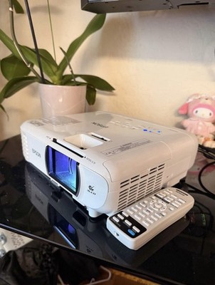 Epson Home Cinema 980 3LCD 1080p Projector