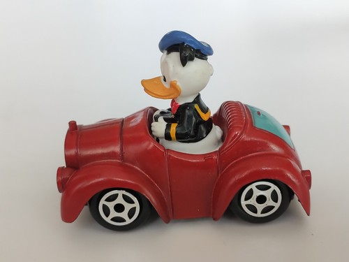 Vintage Disney Die Cast Donald Duck 1983 ESCI All Heroe in Car NEW - Picture 9 of 24
