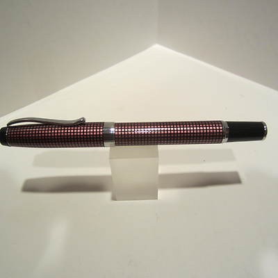 TERZETTI ''CHECKER'' METAL ROLLERBALL PEN-MAUVE CHROME TRIM-VELVET POUCH