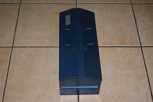 New Vintage 1970s Champion Tool Box Chest 19 1/2" x 8 1/2" x 7 1/2" NOT PERFECT - Picture 13 of 13