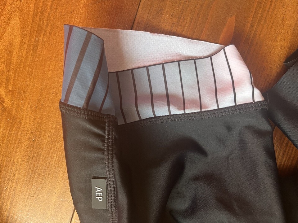 Two pairs men’s Dare2b AEP cycling bib shorts size medium eBay