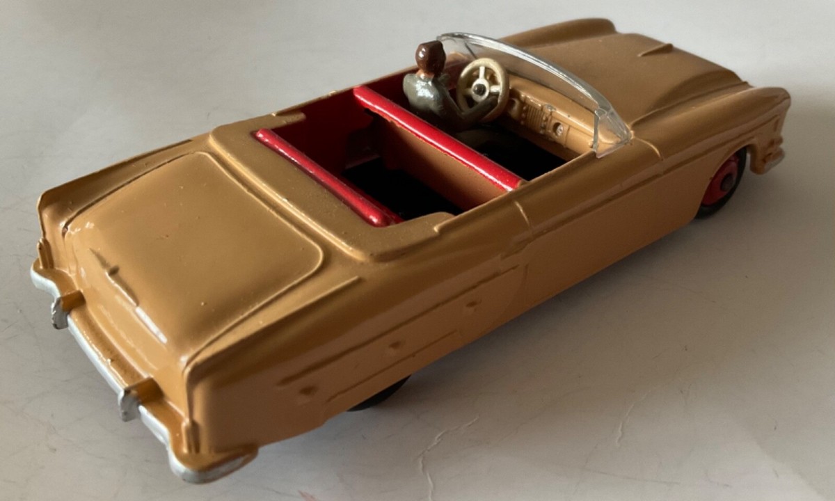 美品　DINKY TOYS PACKARD 英国製ミニカー ミニカーショップ ケンボックス DINKY TOYSPACKARD ※ディンキー
