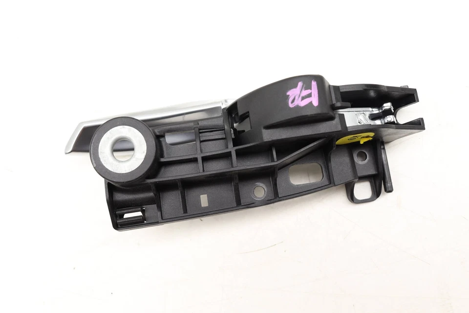 BMW ALPINA B7L 2011-2015 - Manija de puerta interior delantera derecha / Liberación 9116342 Foto 2 de 4