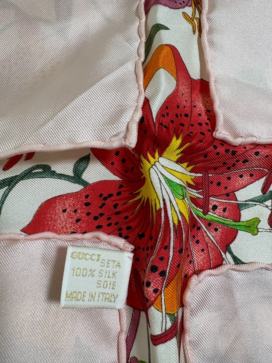 GUCCI Flora Silk Scarf Pink Border Vintage Floral Print Made in