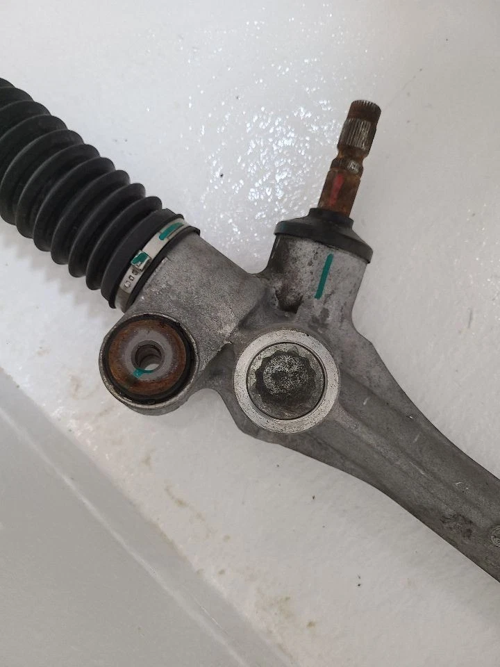 13-18 TOYOTA AVALON Steering Gear Power Rack And Pinion 4551007010 Foto 3 de 4