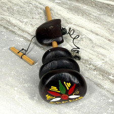 Jamaica Seed Shaker Maraca Rumba Gourd Shakers Folk Handmade Carved Instrument