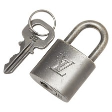 LOUIS VUITTON Padlock and key set Women  Used  